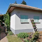 Apartment Menta Mezokovesd